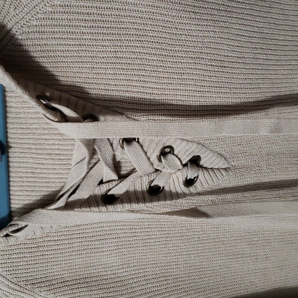 Soho NY&Co. Hooded Long Sweater - Picture 3 of 4